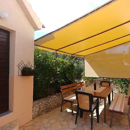 Bo&dy With Private Pool Appartement *