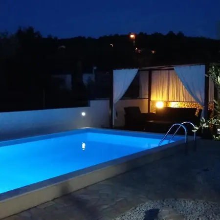 Appartement Bo&dy With Private Pool Rogoznica (Sibenik-Knin)