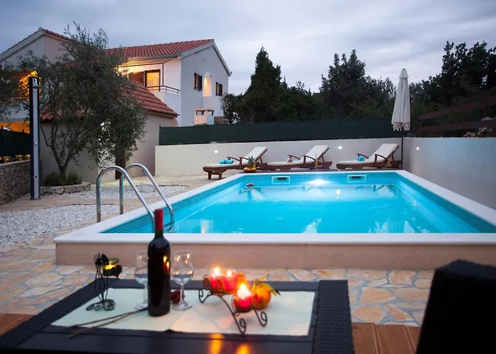 Bo&dy With Private Pool Daire Rogoznica (Sibenik-Knin)