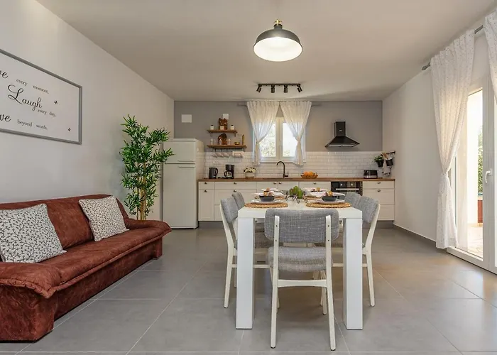 Apartment Apartment Bo&Dy With Private Pool Rogoznica (Sibenik-Knin)