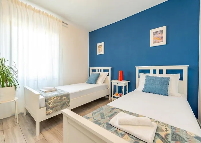 Bo&dy With Private Pool Daire